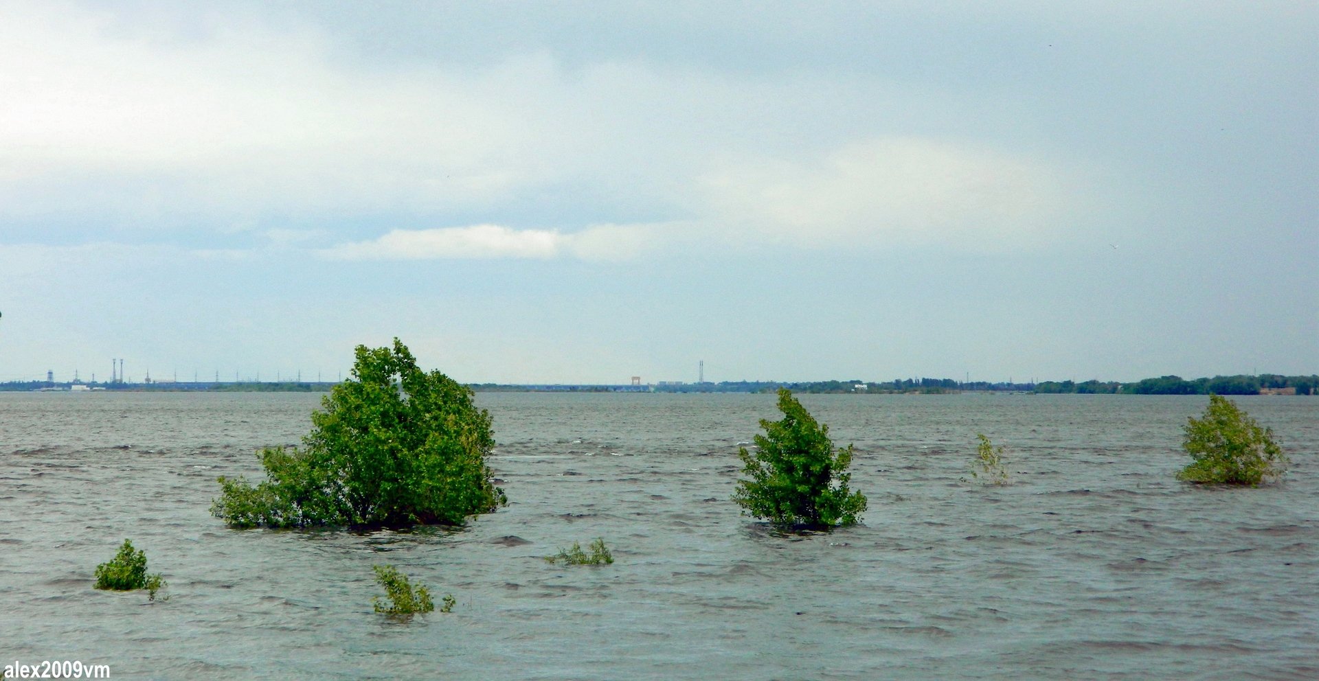 Разлив реки Волга