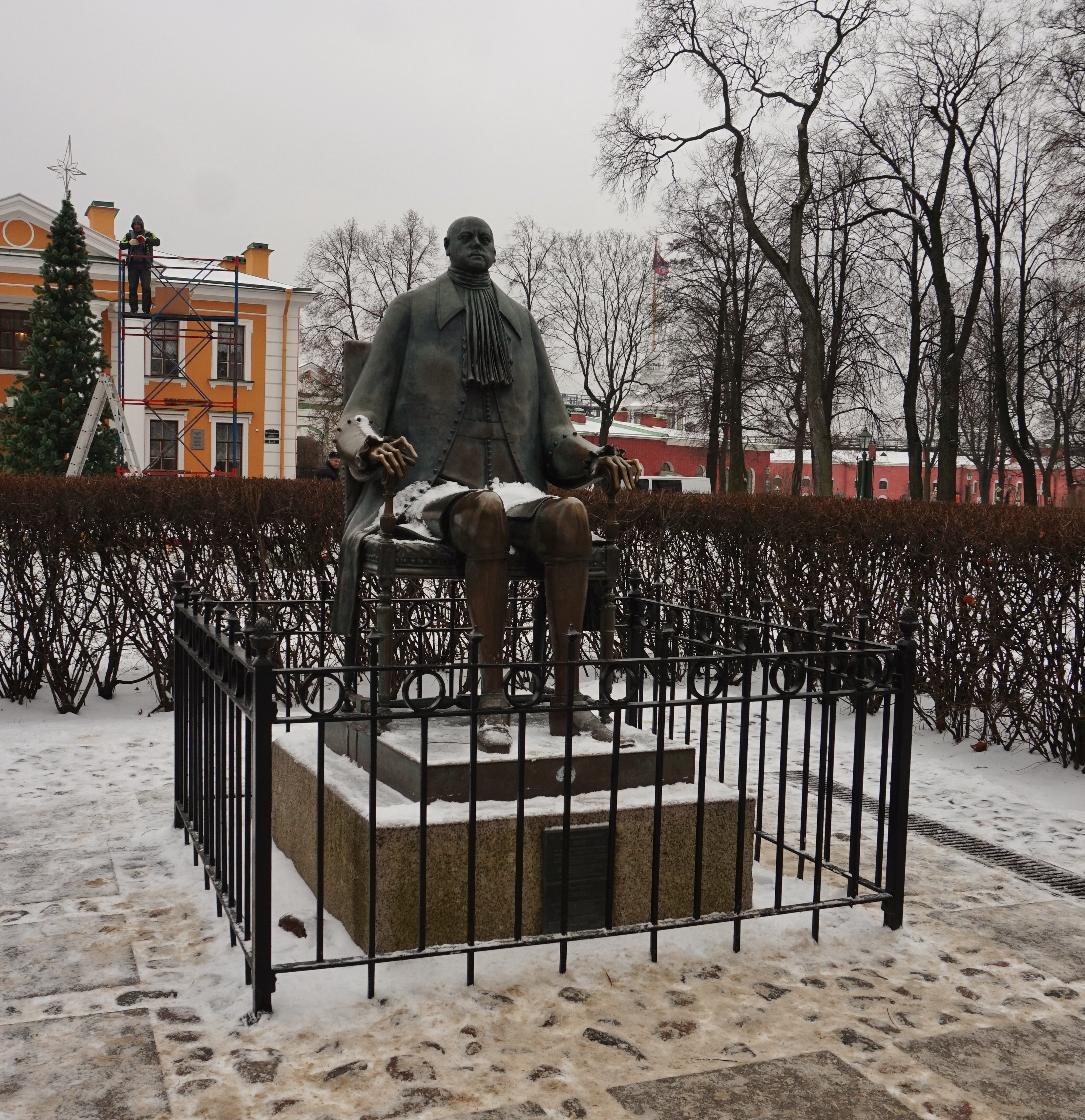 Зайко Виктор скульптор фото памятника Петру 1.