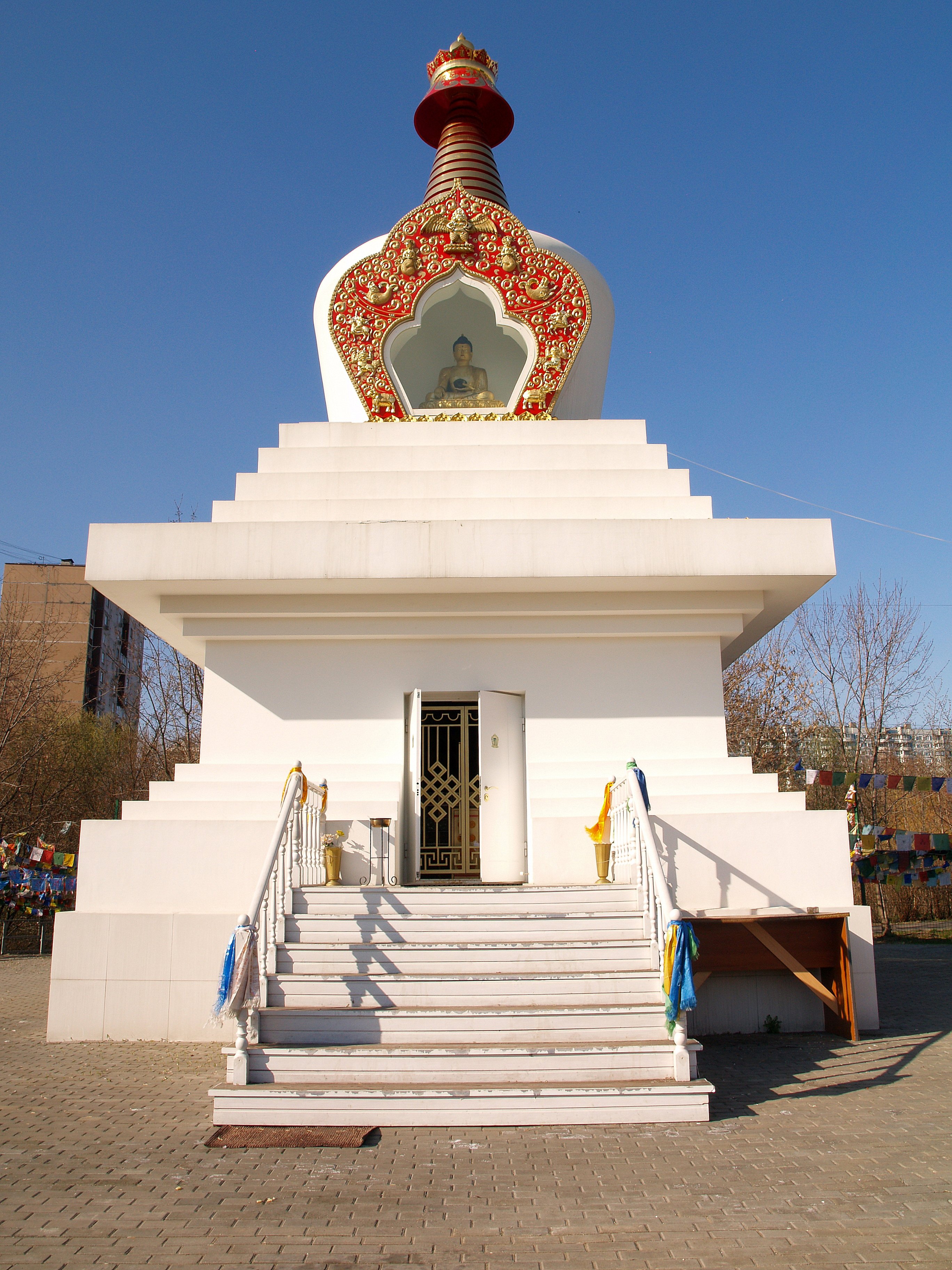буддийский храм в москве отрадное