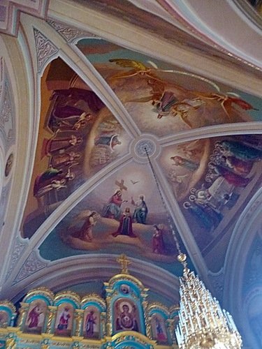 Свод собора иконы Божией Матери Казанская в Казанском монастыре