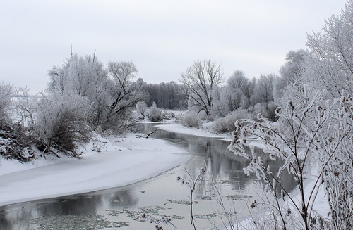 зимняя река Протва