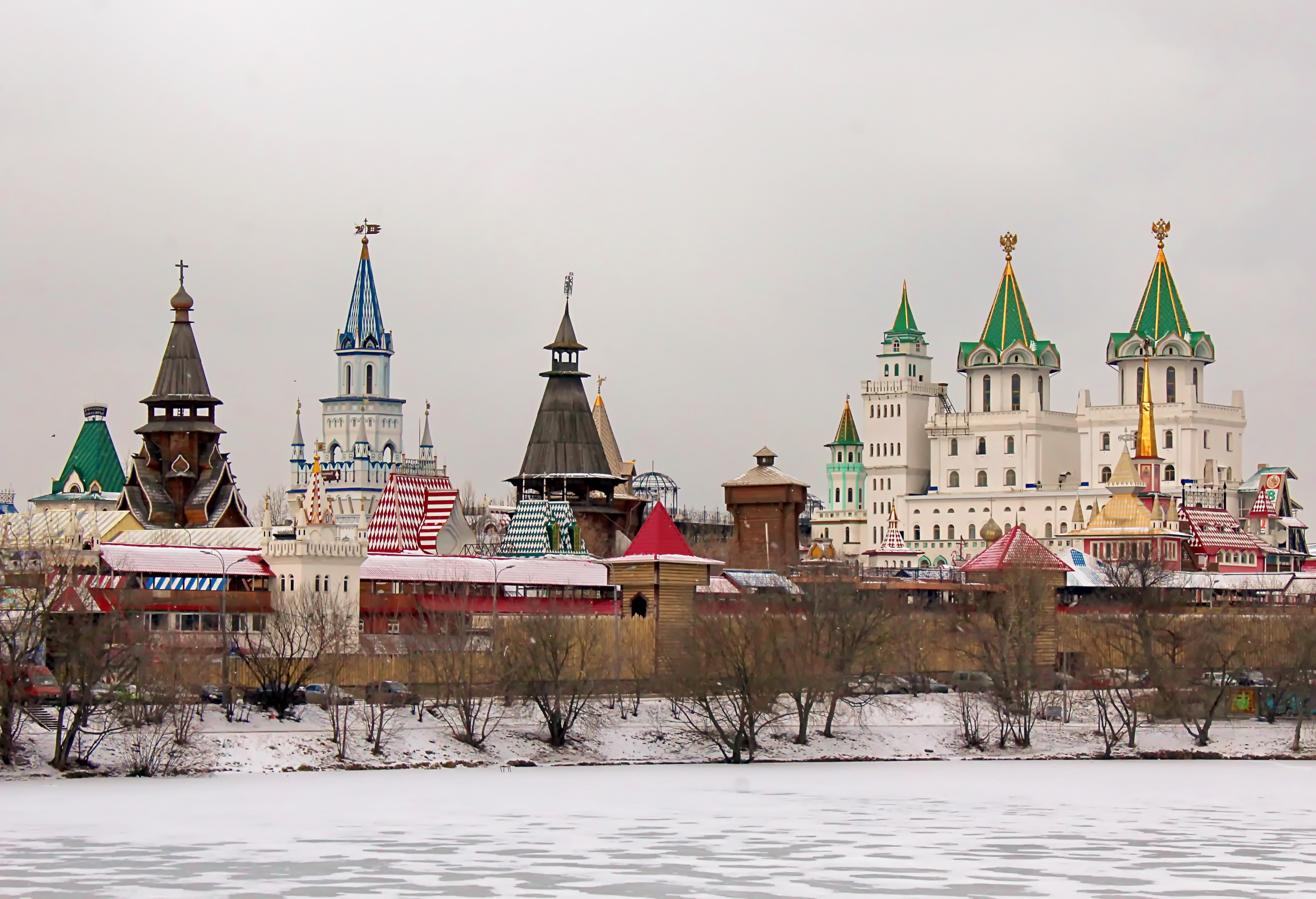 Измайловский кремль мероприятия. Измайловский Кремль мельница. Кремль в Измайлово. Измайловский Кремль башни. Измайловский Кремль дворец счастья.