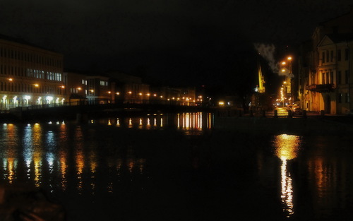 ночные воды Петербурга