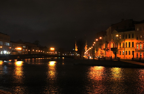 ночные реки Петербурга