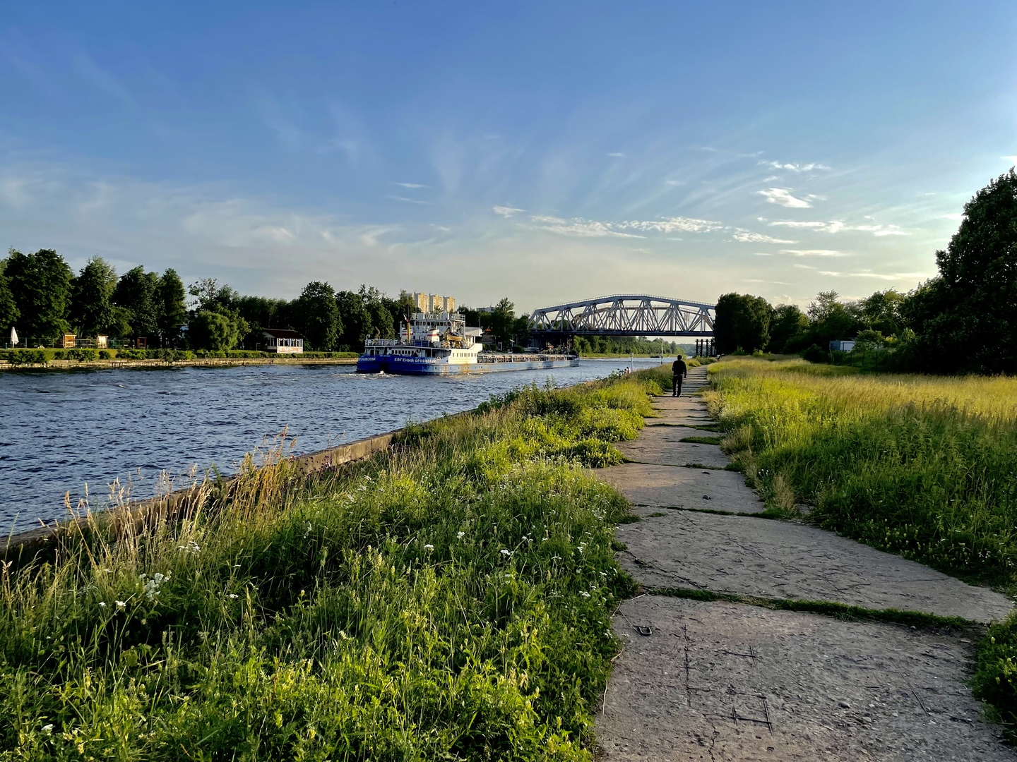 Орла 11. Водохранилище. Озерна водохранилище. Что такое Затон на реке. Речка фото.