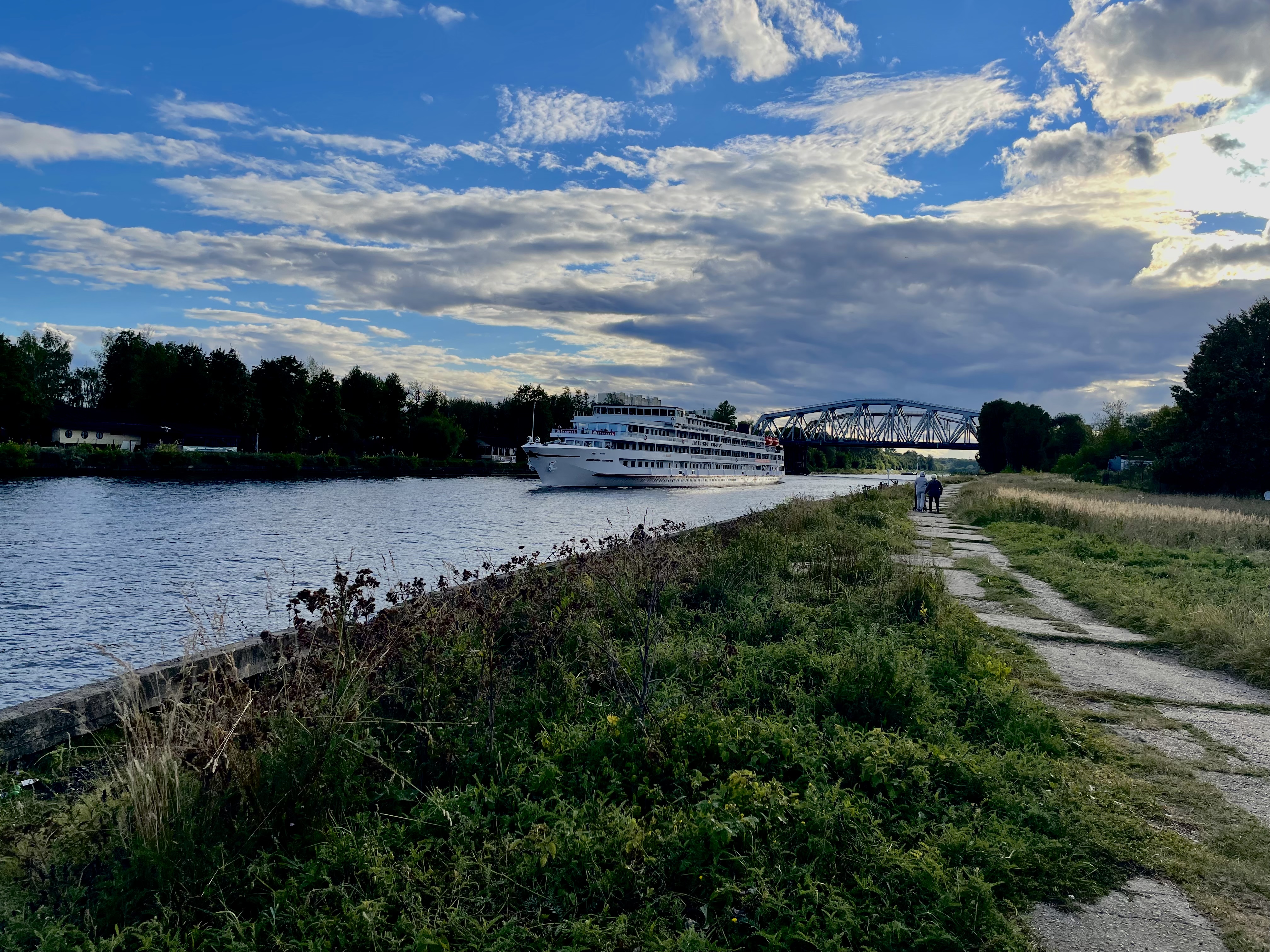 Res photo. Озеро Кривуша озёры. Водохранилище. Реки озера каналы. Озеры.