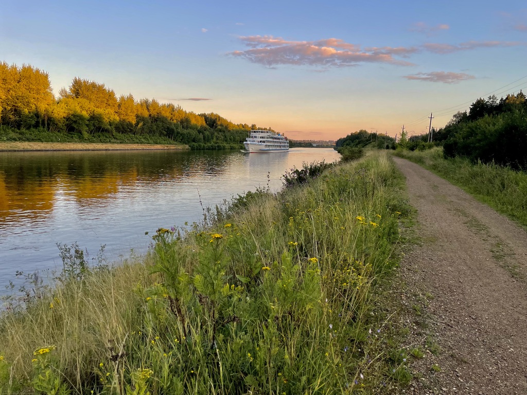 Озера и водохранилища