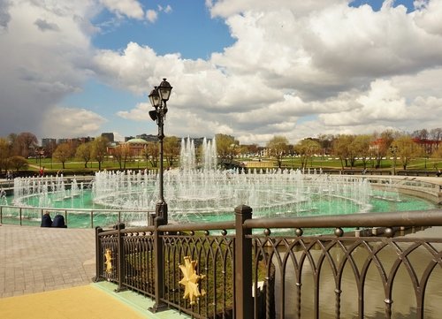 Светомузыкальный фонтан в Царицыне