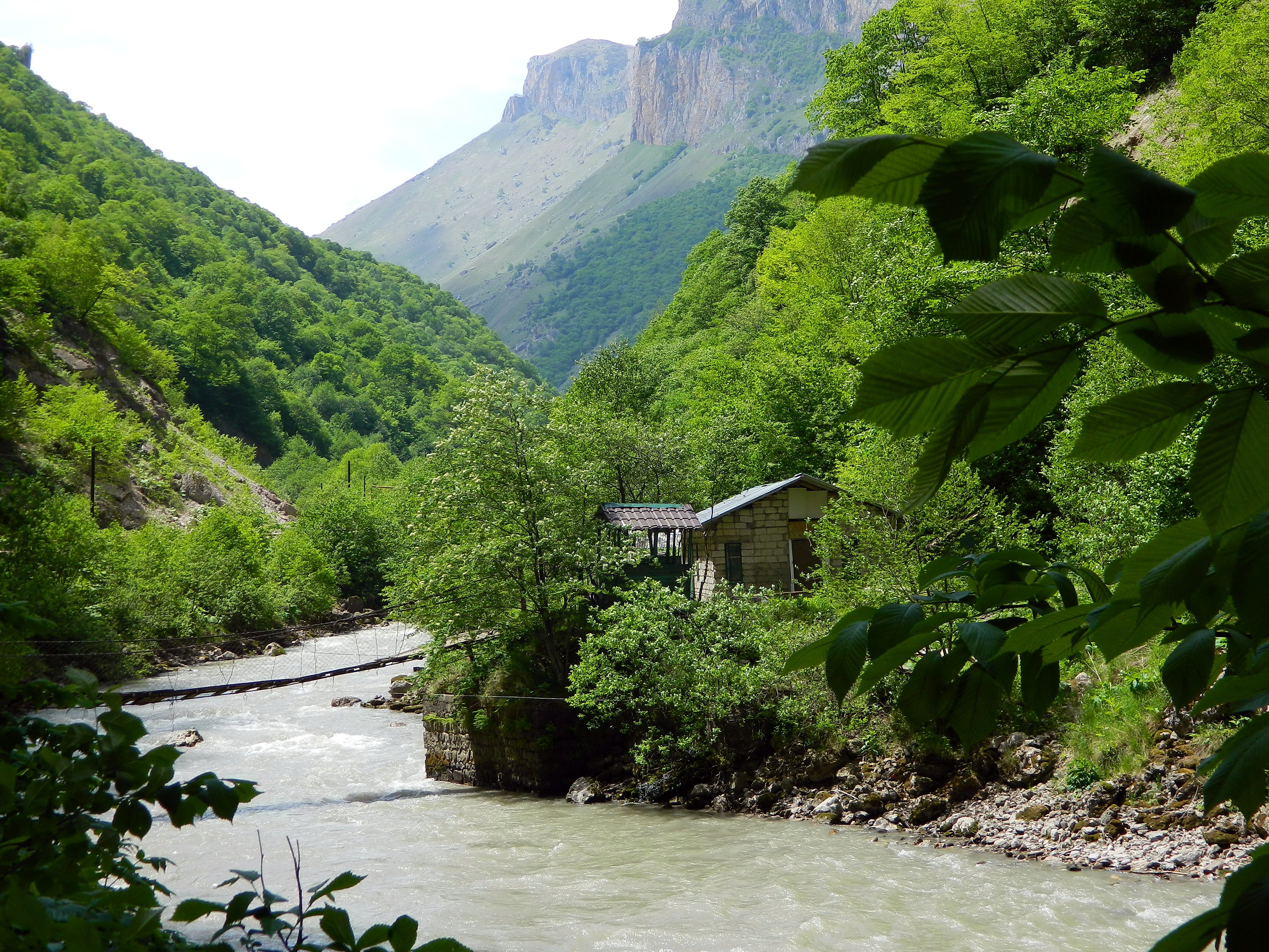 Чегем фото. Чегем Абхазия. Курорт Чегем Кабардино Балкария. Село Чегем Абхазия. Чегем Сухум.