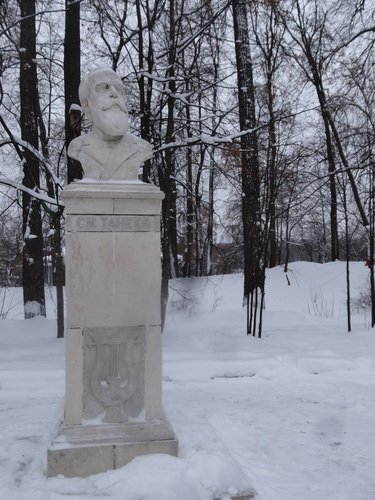 В усадьбе Танеевых