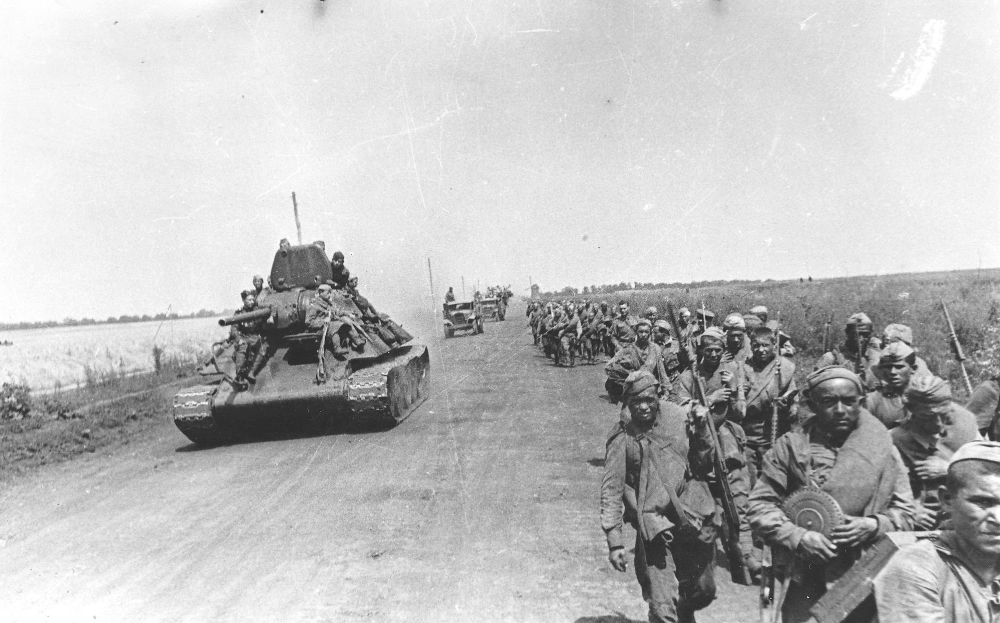 Белгород под харьковом. Битва за Белгород 1943. Т 34 Курская дуга.