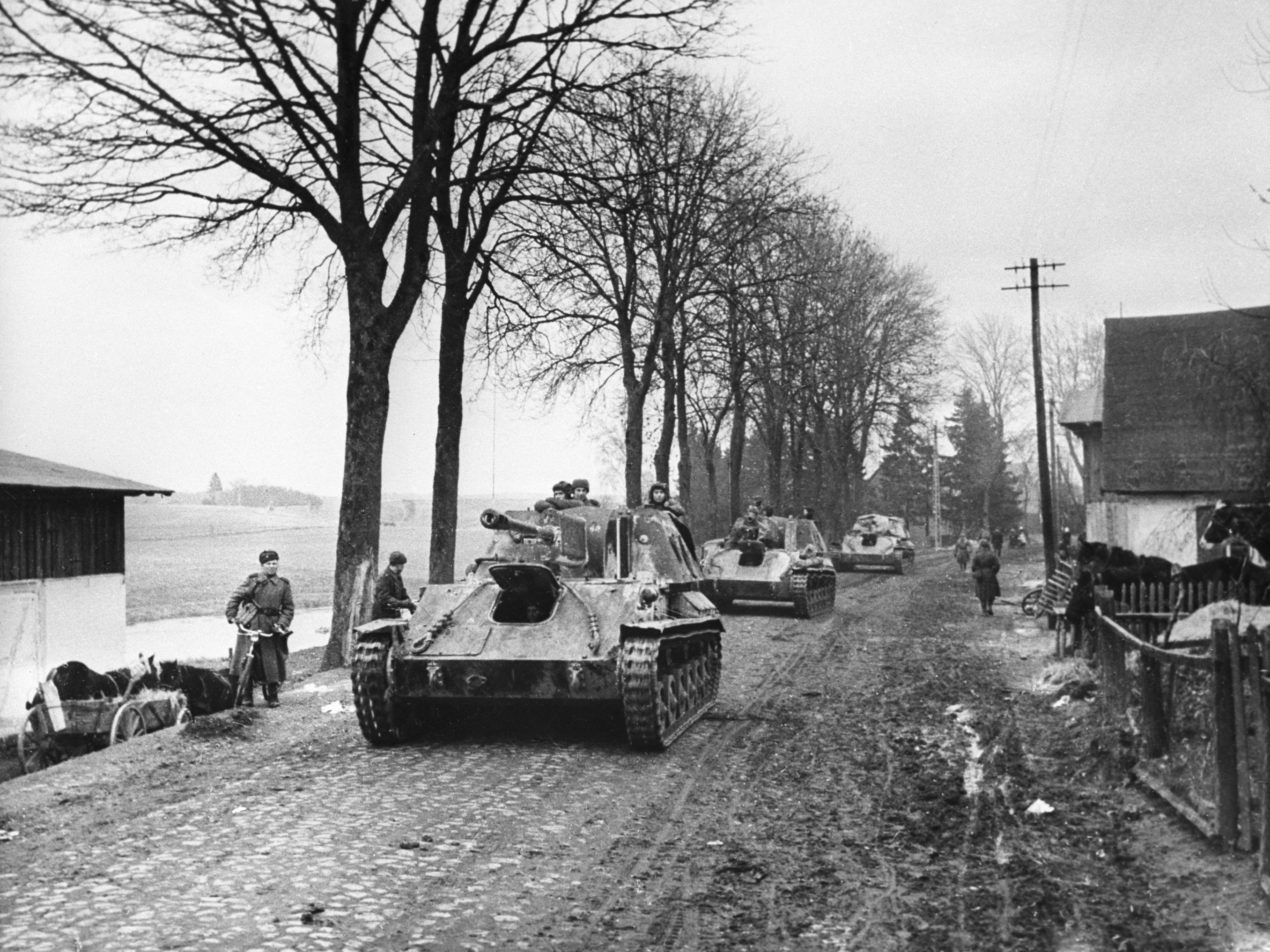 25 апреля 1945 г. Восточная Пруссия Кенигсберг. Восточная Пруссия, апрель 1945 года.. Восточно-Прусская операция 1945 Кенигсберг.