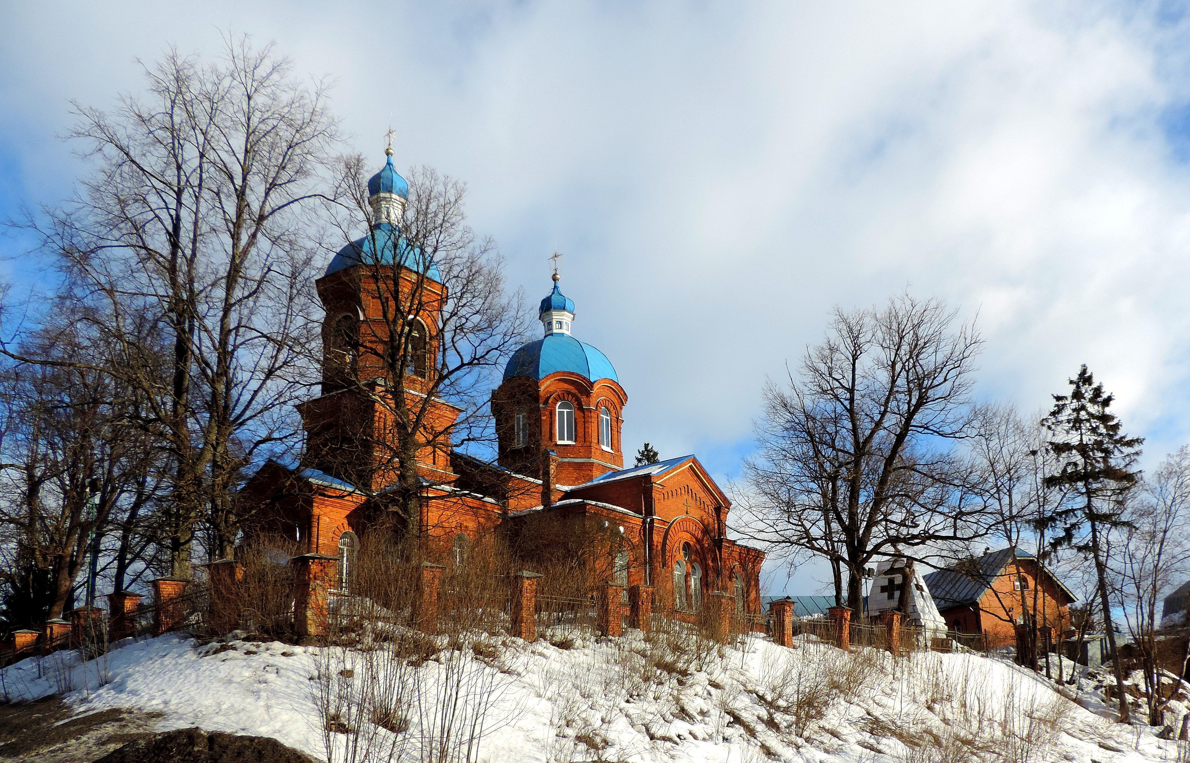 рождествено храм