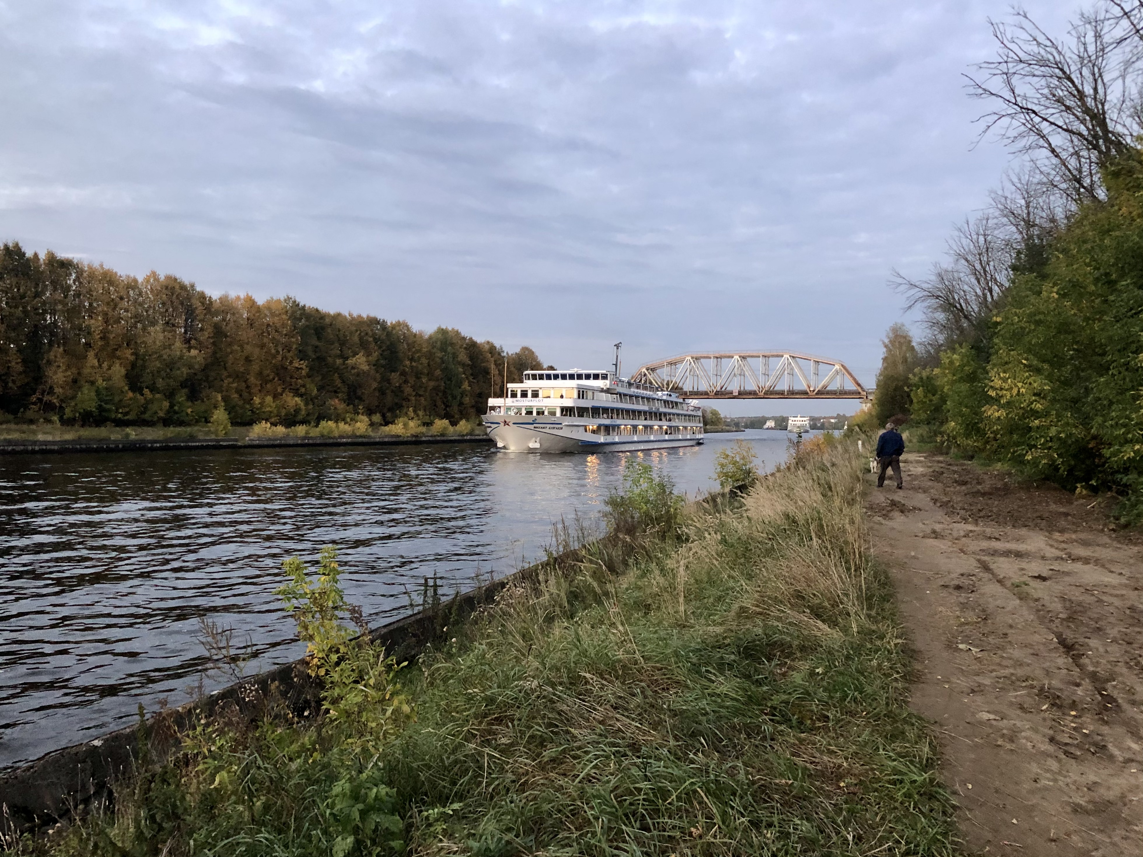 Канал реки. Водохранилища до Мышкина. Кан золото река. Канал река Озерная деднова.