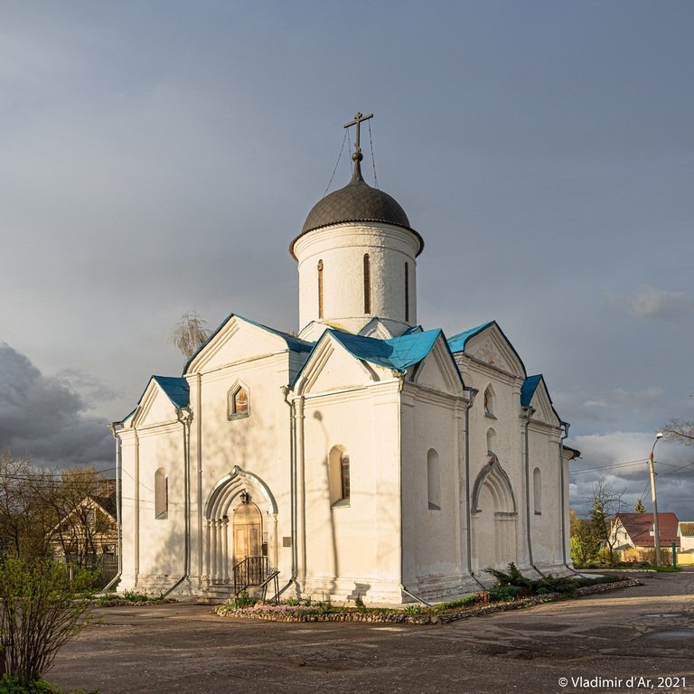 Храм Успения Пресвятой Богородицы в Клину 