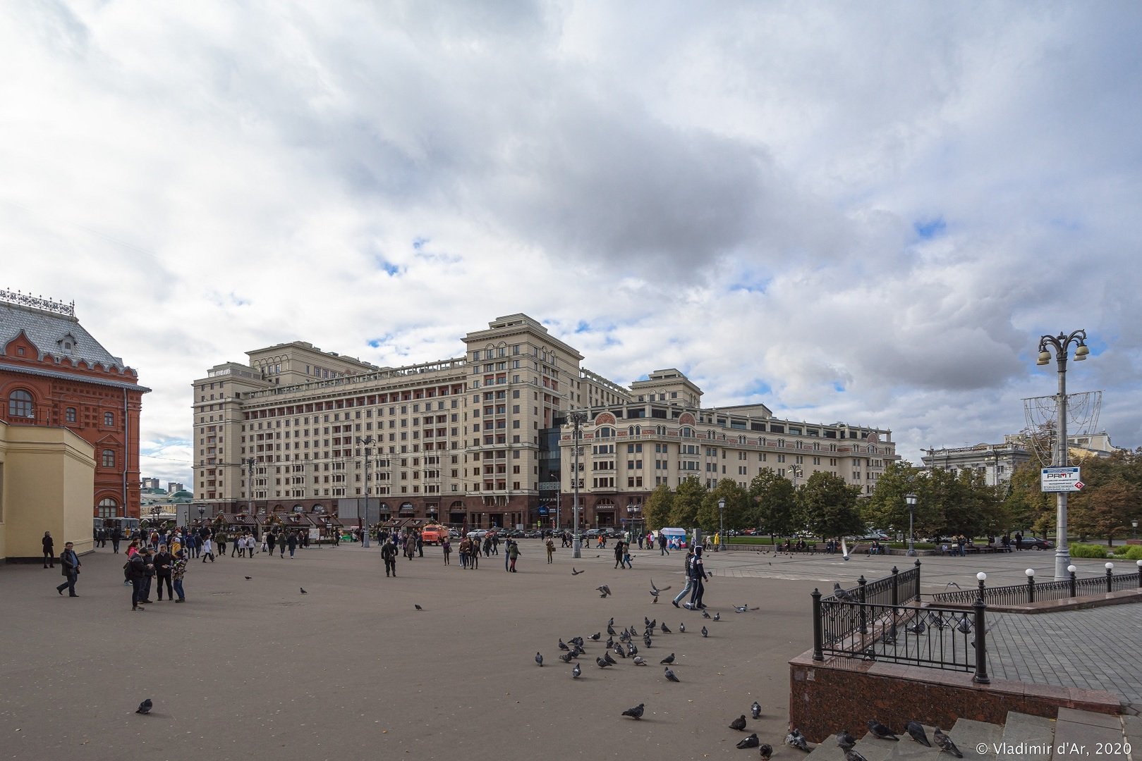Пл революции гостиницы Москва