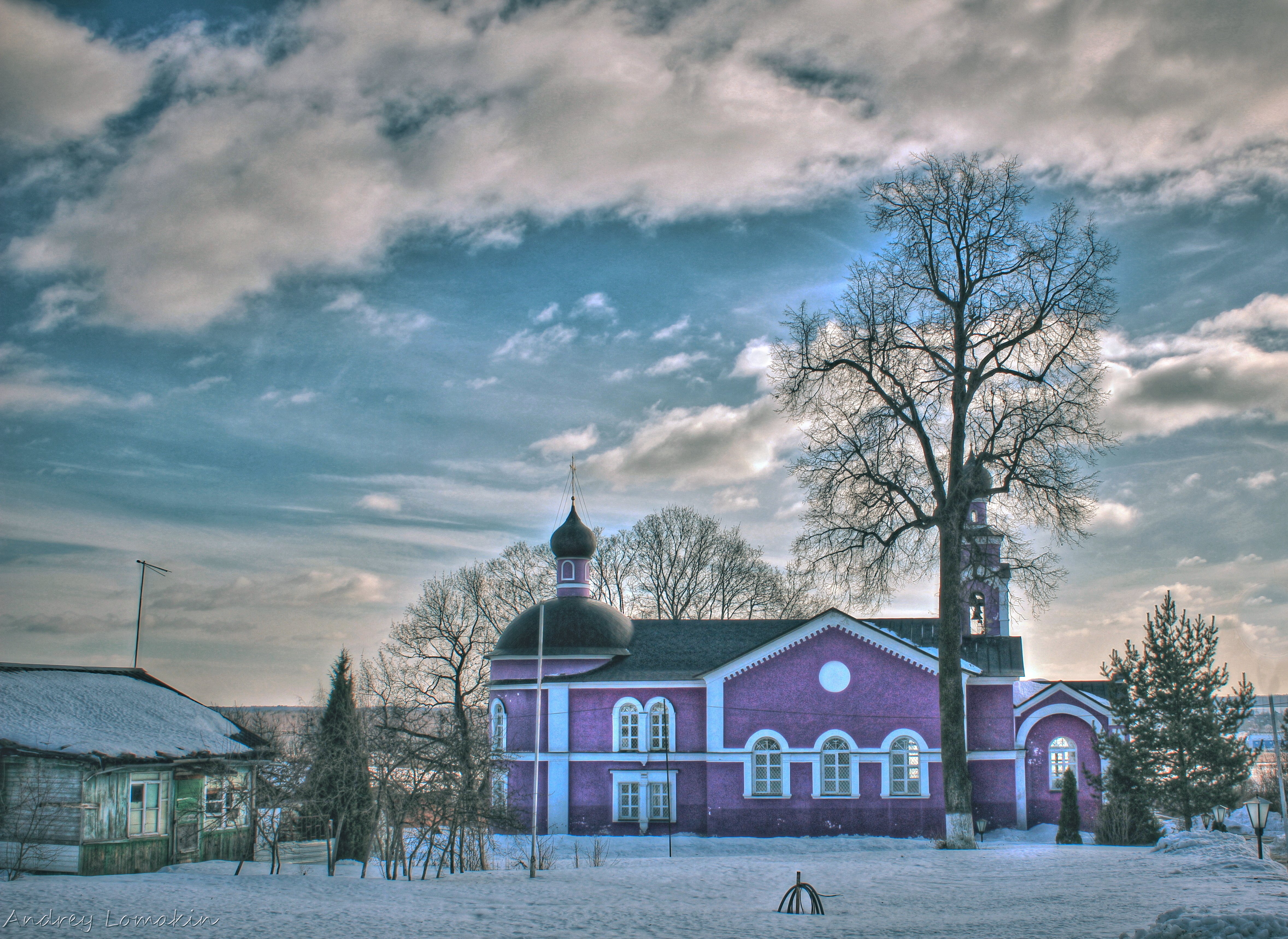 Крестовоздвиженский храм фото