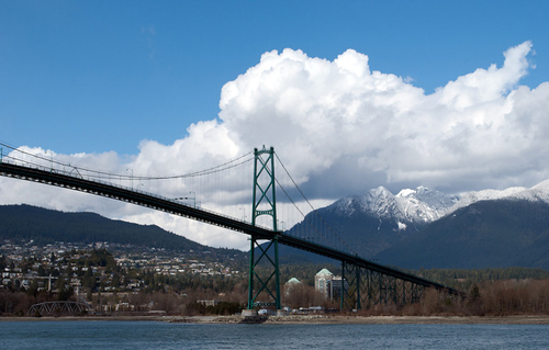 Львиные Ворота - мост в Ванкувере