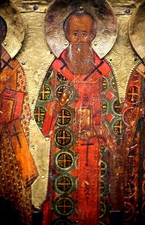 Собор Вселенских учителей и Святителей Василия Великого, Григория Богослова и Иоанна Златоуста. Русская икона. Фрагмент. Святитель Григорий Богослов. Собор Вселенских учителей и Святителей Василия Великого, Григория Богослова и Иоанна Златоуста. Русская икона. Фрагмент. Святитель Григорий Богослов.