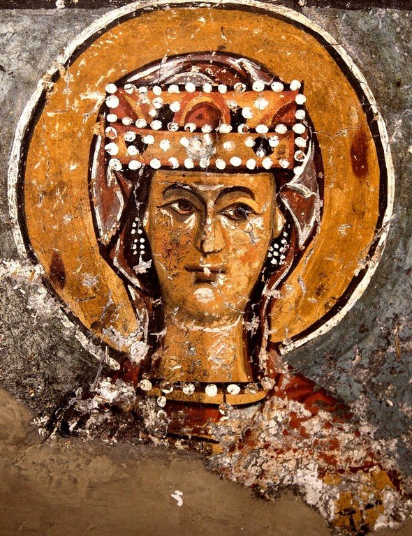 Святая Великомученица Ирина Македонская. Фреска церкви Преображения Господня в Лагами, Сванетия, Грузия. XIV век. Святая Великомученица Ирина Македонская. Фреска церкви Преображения Господня в Лагами, Сванетия, Грузия. XIV век.