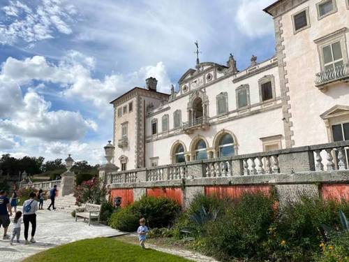 Вилла Визкайя в Майами