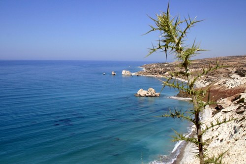 На раскалённых скалах Кипра