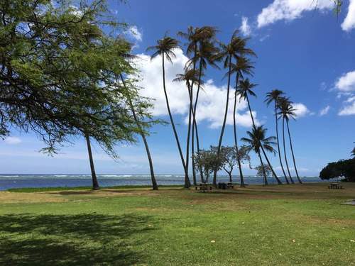 Гавайский остров Оаху. Безлюдные пляжи Куалоа.