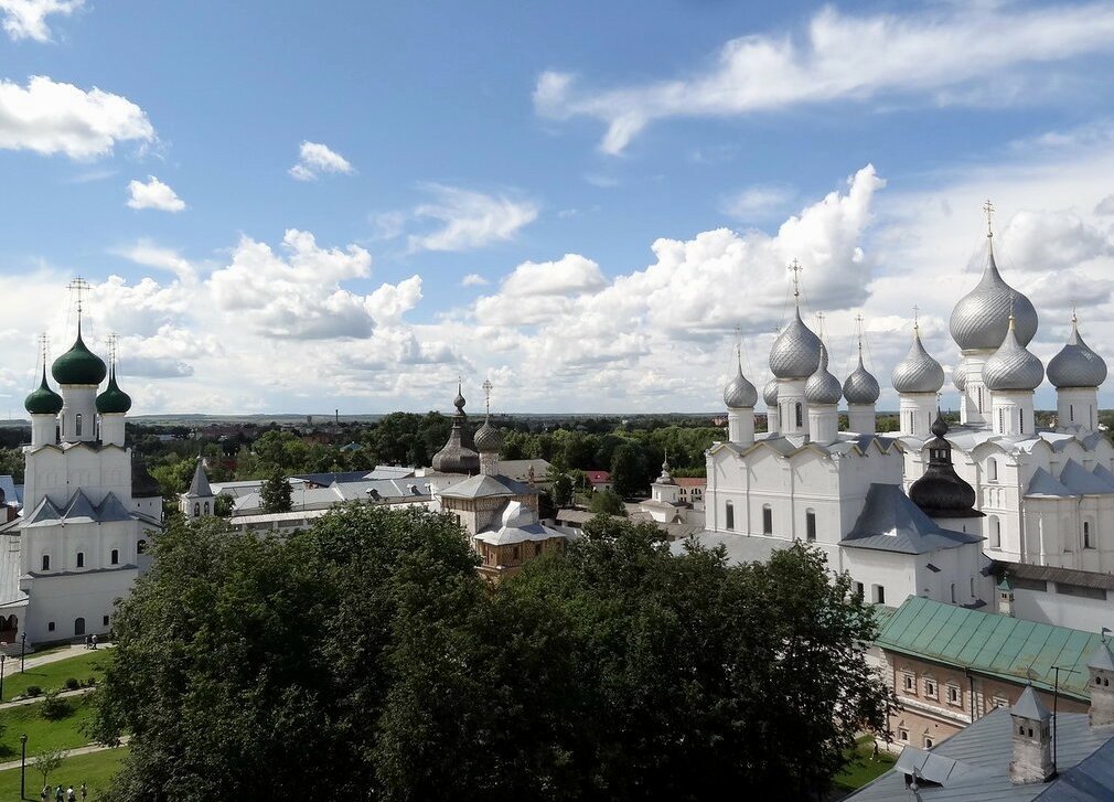 Успенский в Ярославле купола