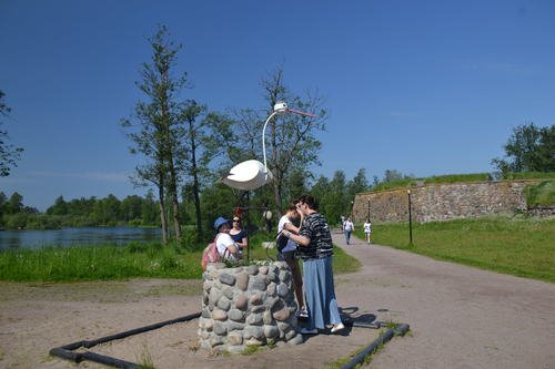 Памятник стражу -журавлю
