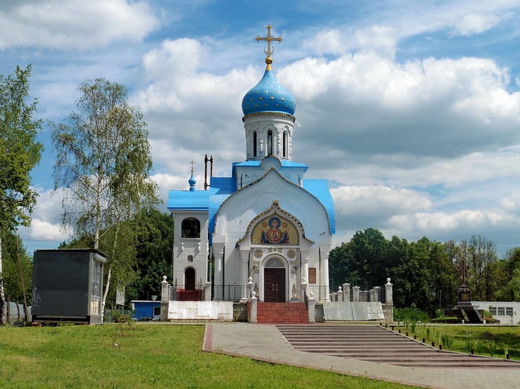 Дер говорово. Храм Рождества Богородицы в Говорово. Храм Рождества Пресвятой Богородице в Говорово. Церковь Рождества Богородицы в Говорово Москва. Храм Александра Невского Говорово.