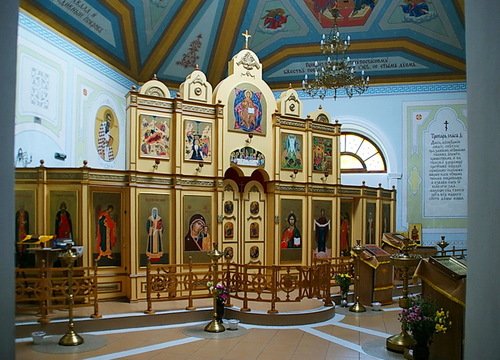Иконостас церкви Покрова в Валуево