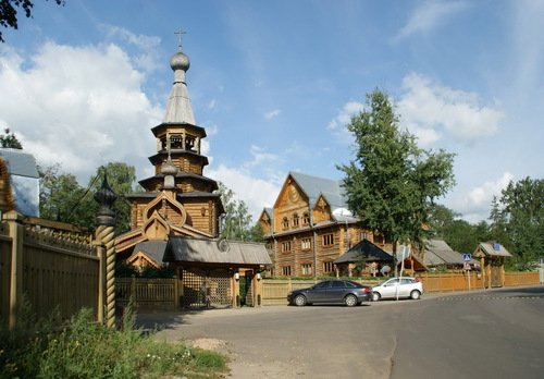 Храмовый комплекс церкви Покрова в Десне