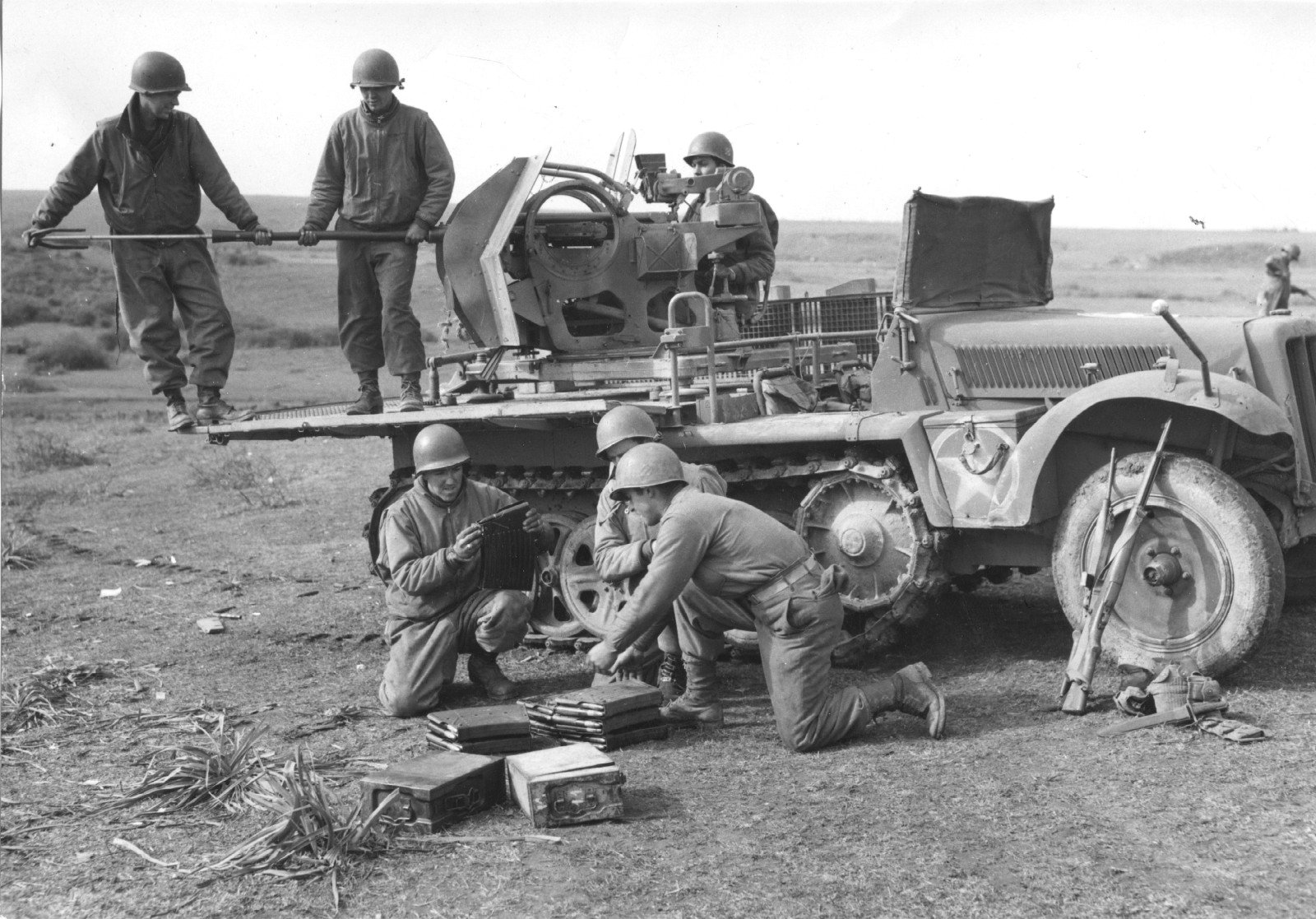 20 вермахта. ЗСУ SD.KFZ. 10/4. ЗСУ SD.KFZ. 10/5. ЗСУ KFZ 10/4. SD KFZ 10.