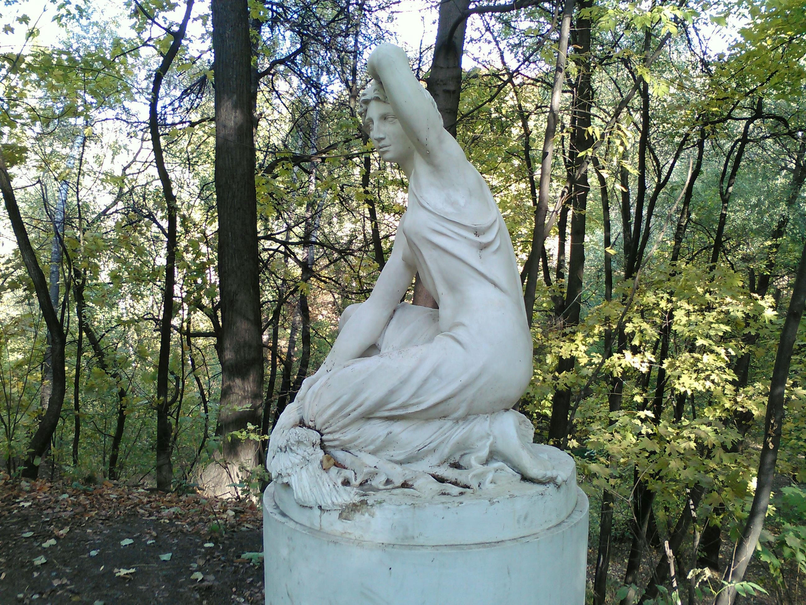 Парковая скульптура