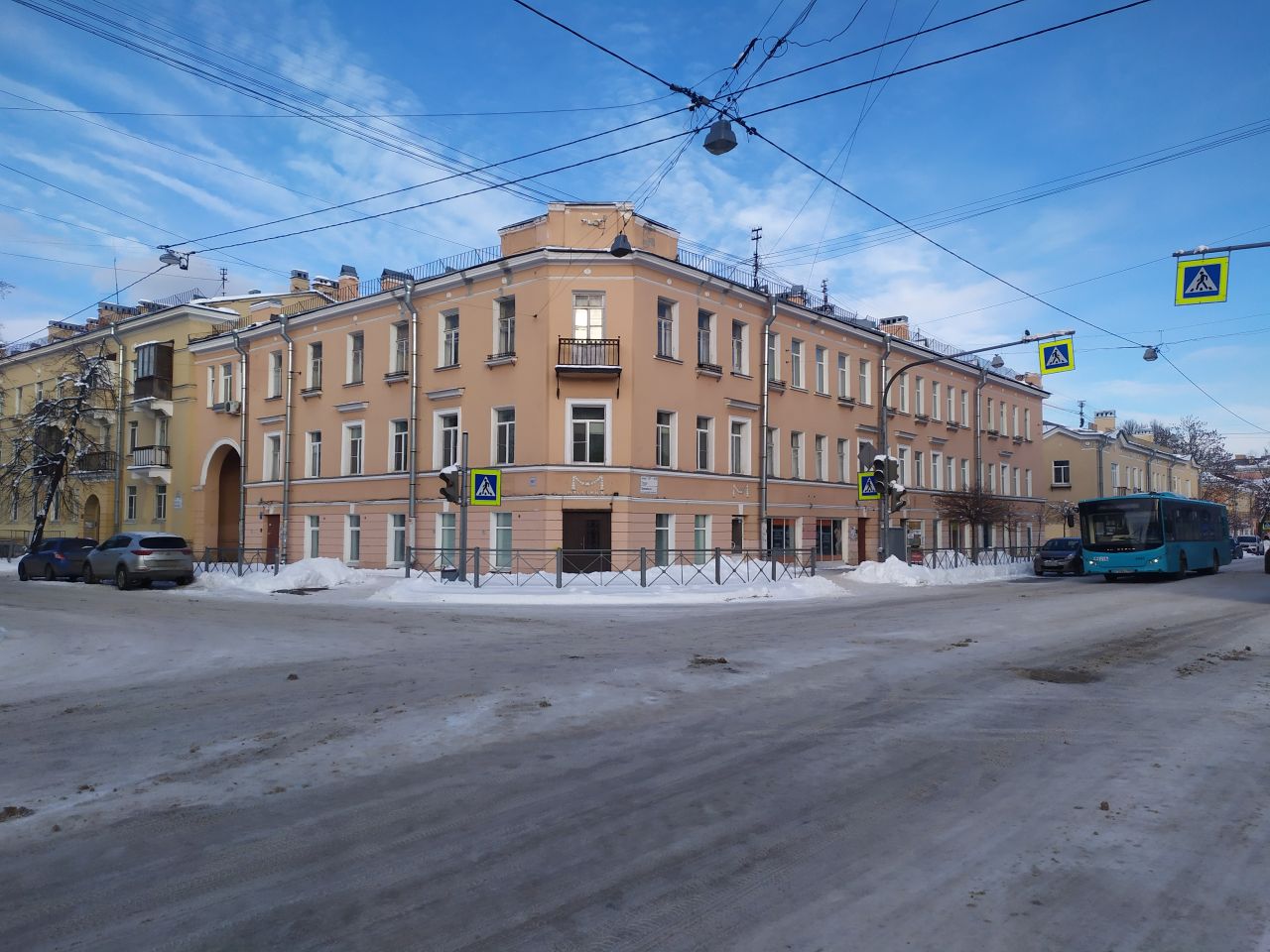 ул. Труда 10