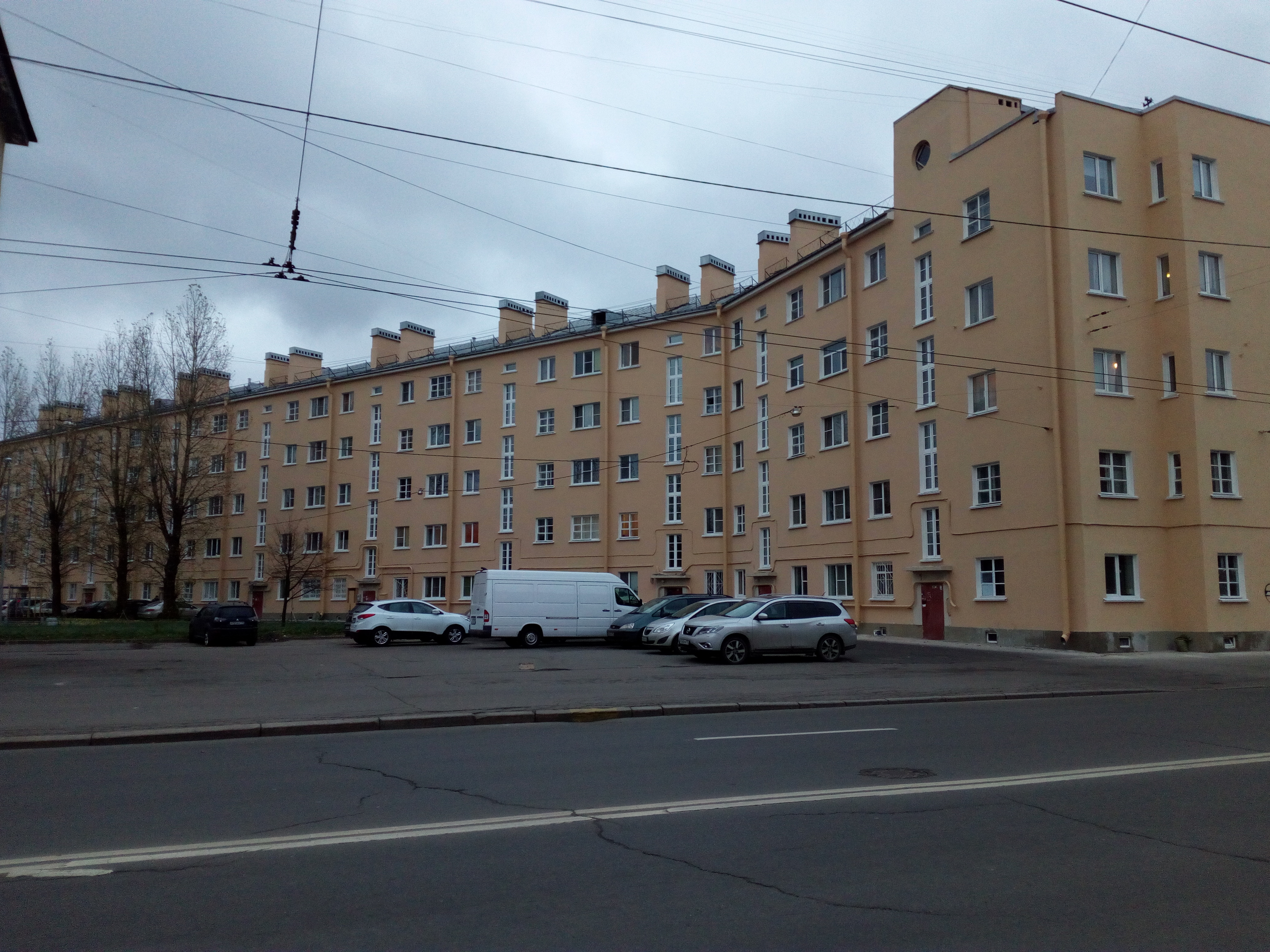 ул. Седова 76