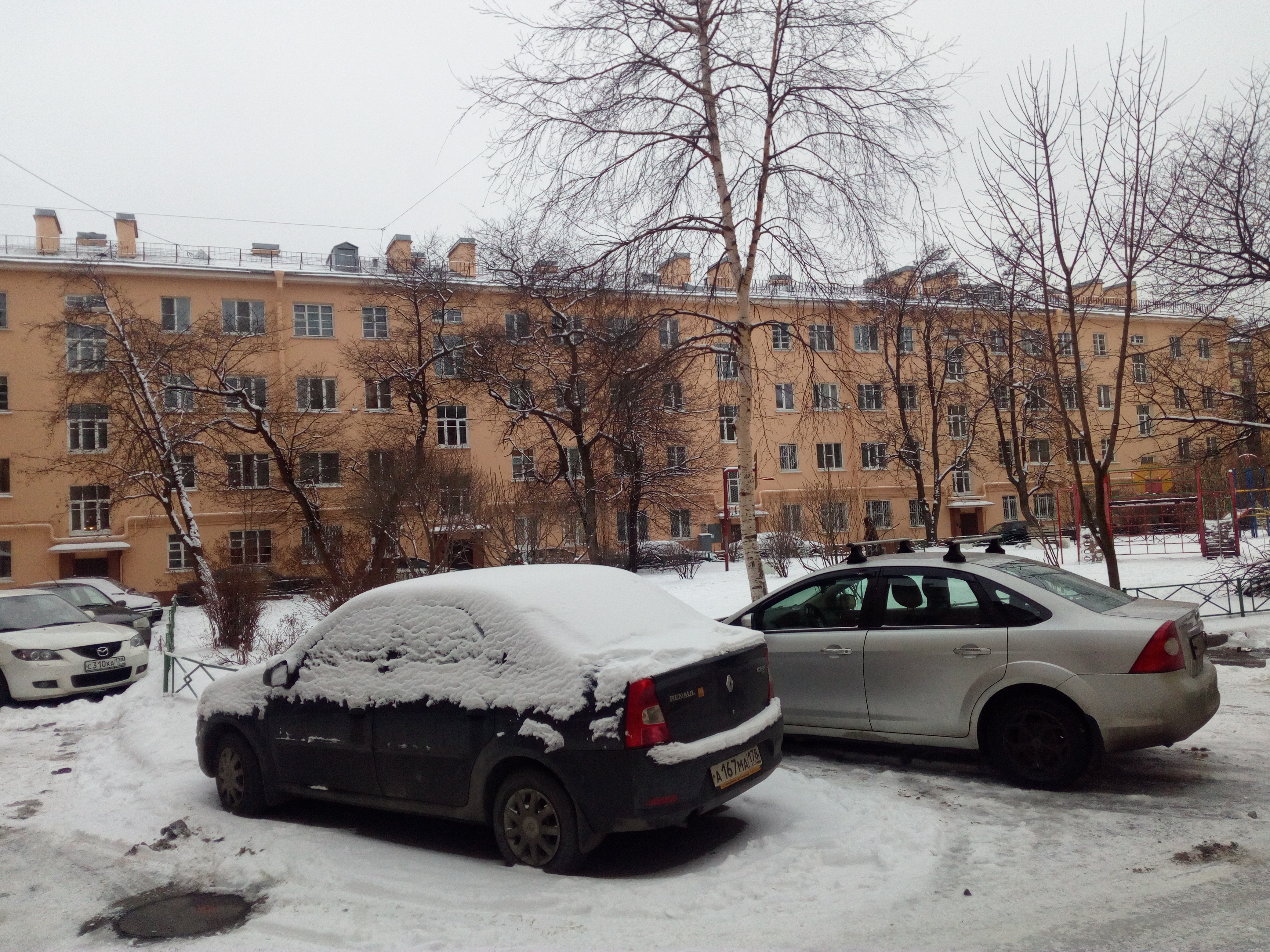Фарфоровская ул 28