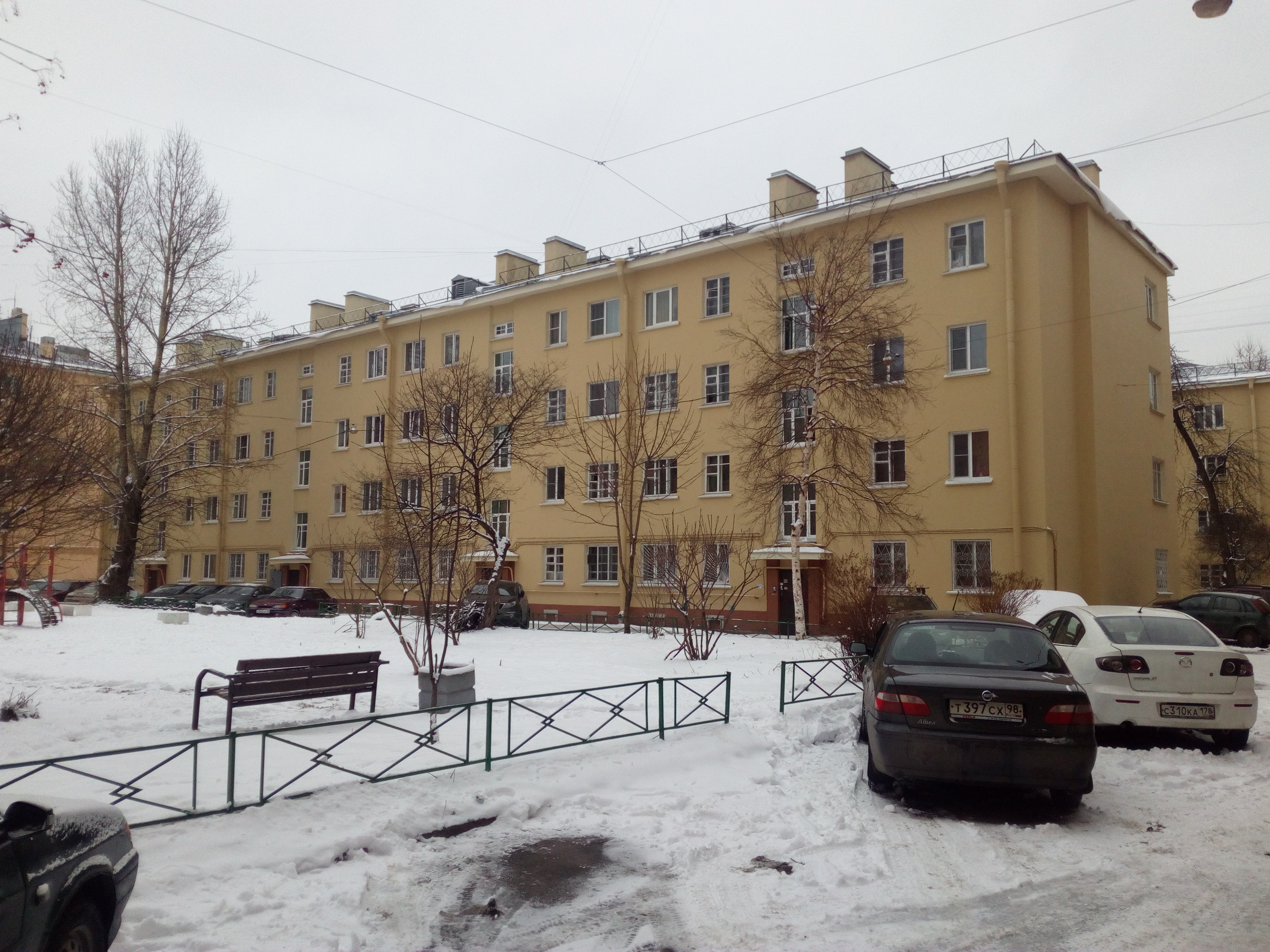 Фарфоровская ул 24