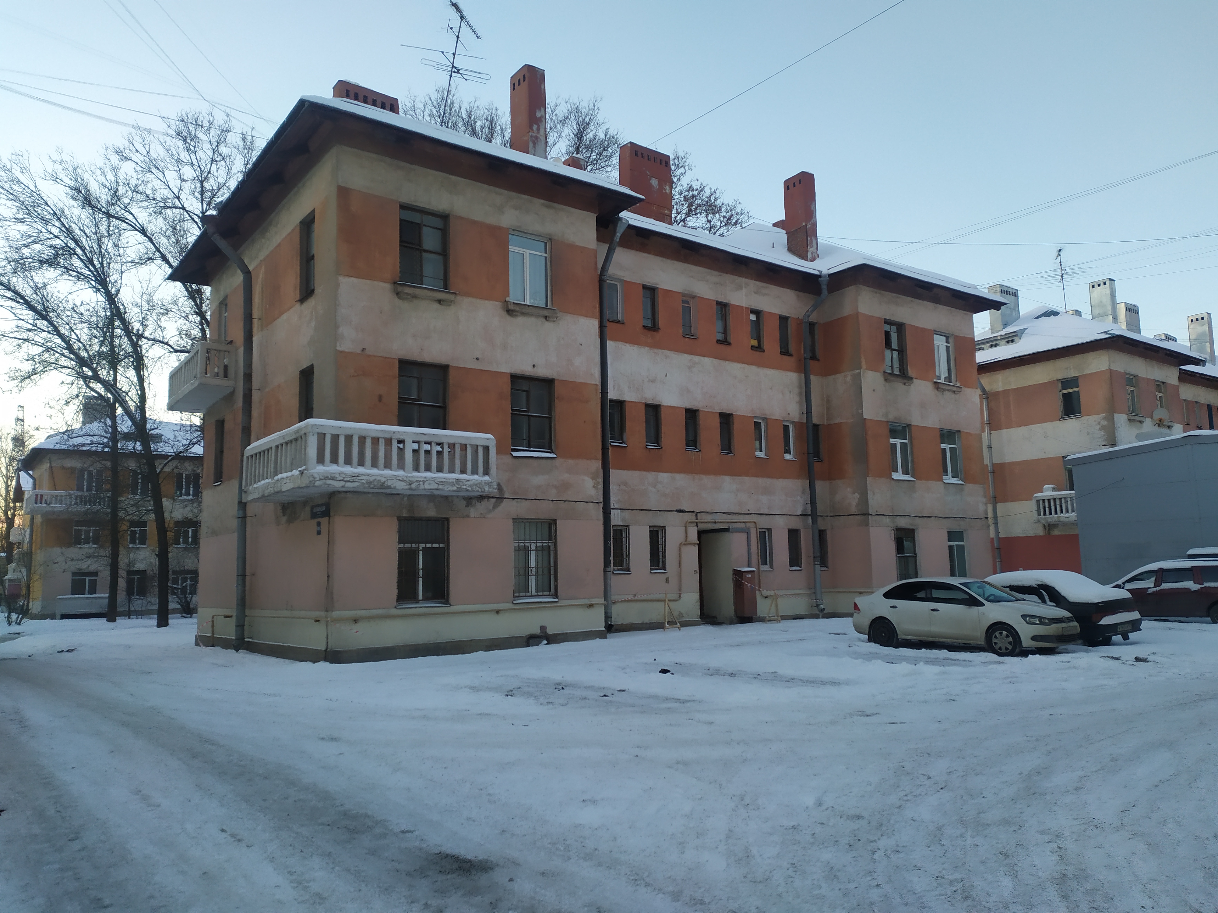 Октябрьская наб. 94к2