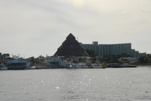 Архитектурная ёлочка на острове Козумель