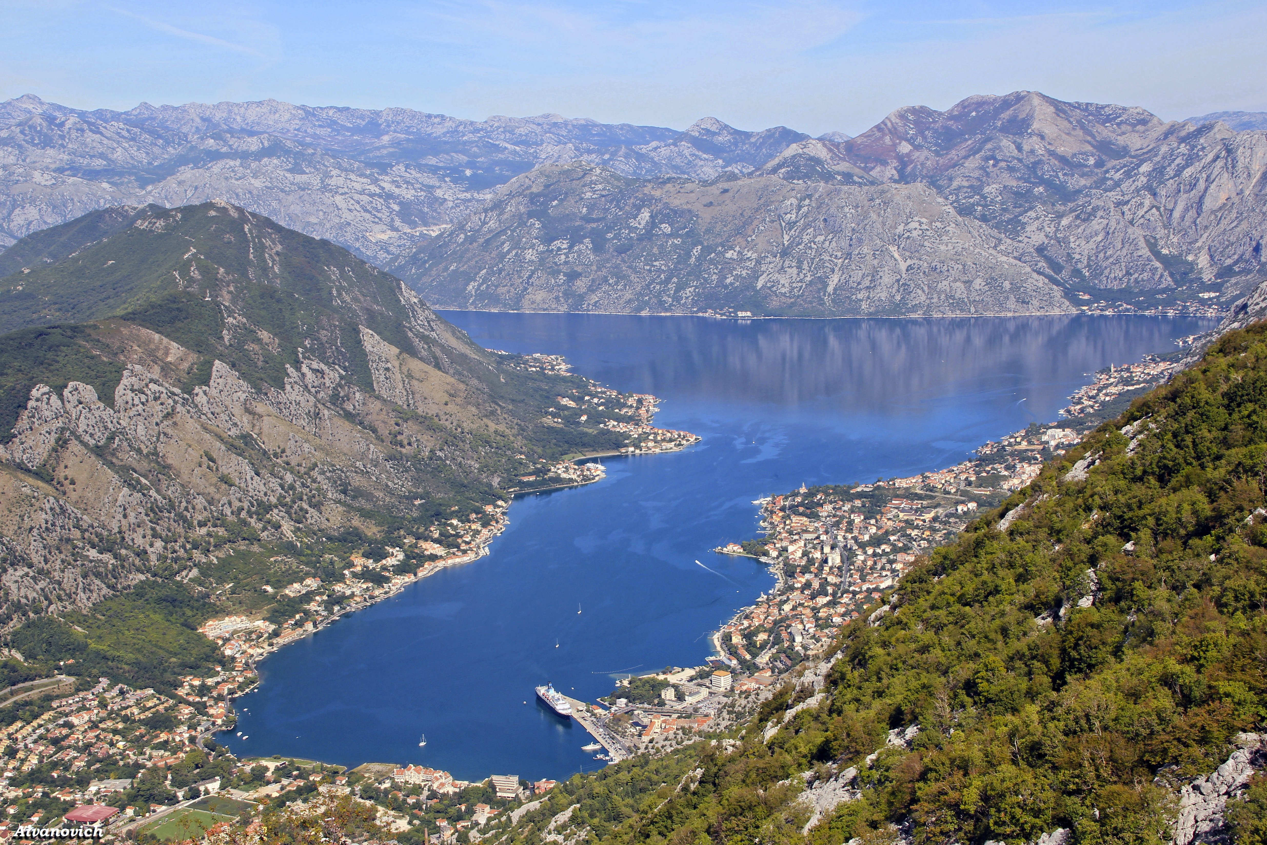 Kotor бухта