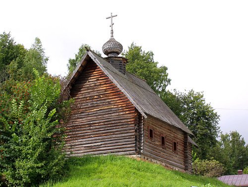 деревянная церковь