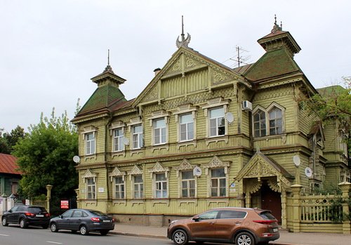 старинный дом в Костроме