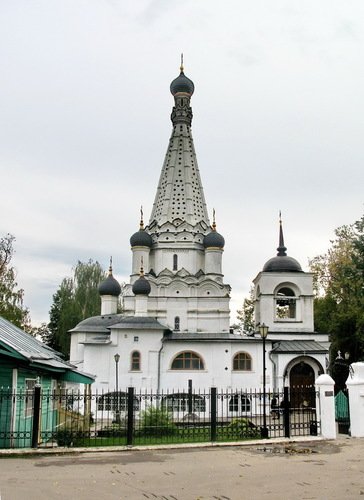 Церковь Покрова в Медведково