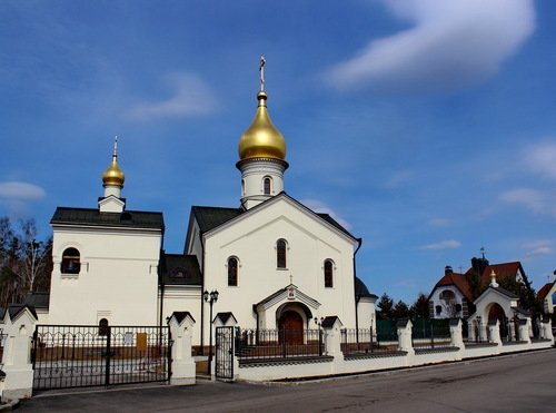 Казанская церковь в Мещерском.