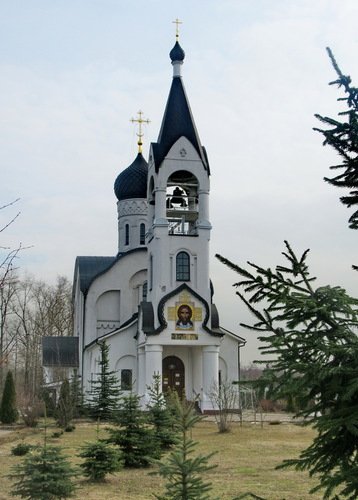 Воскресенская церковь в Толстопальцево