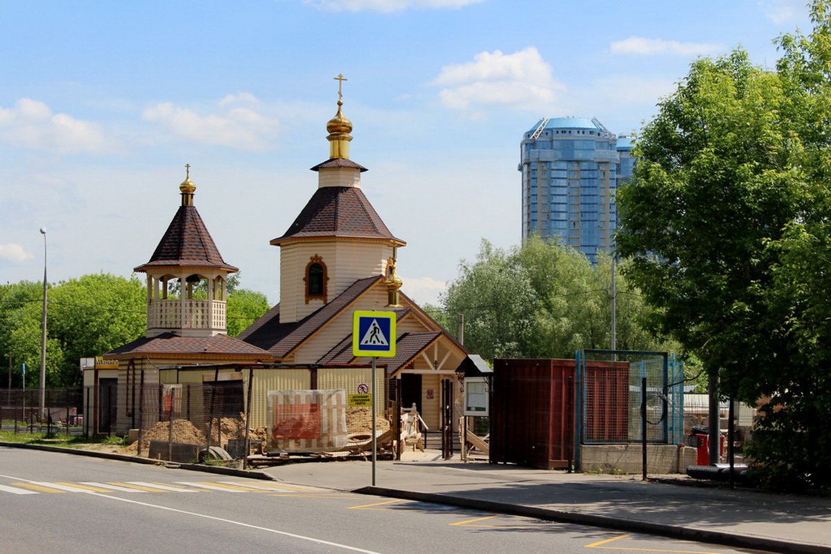 Смоленская фили давыдково. Храм в Давыдково в Москве. Смоленская Церковь Фили Давыдково. Храм Смоленской иконы в Фили Давыдково. Храм Смоленской Божьей матери в Давыдково.