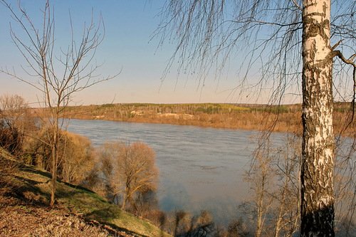 апрель,река Ока