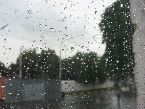 Дождь пошёл