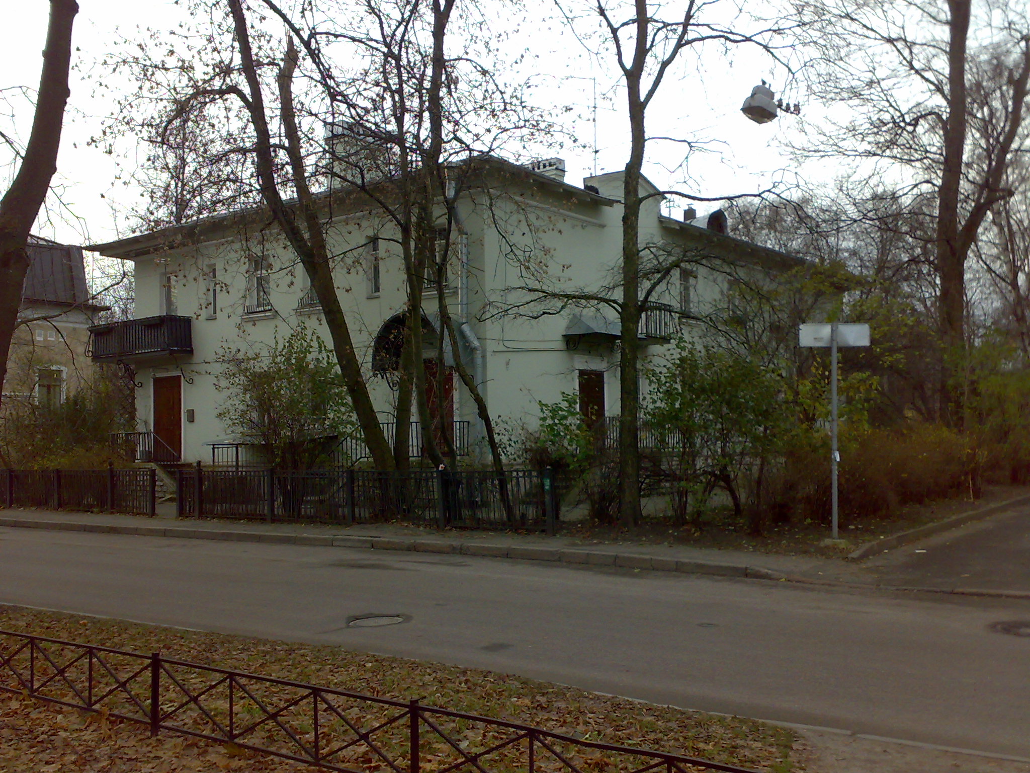 Шишмаревский пер. 16
